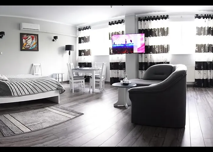 Copernicus Aparthotel 3*